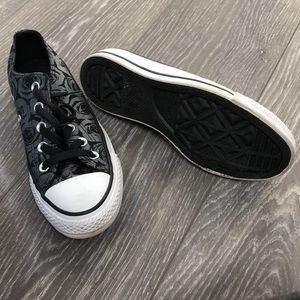 Flower pattern converse